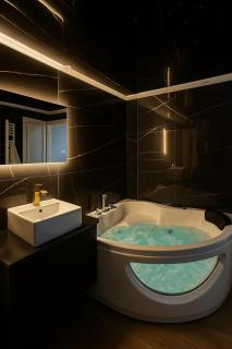 Nuit Dans les Étoiles - Spa Balnéo & Sauna Privé - Troyes - 6