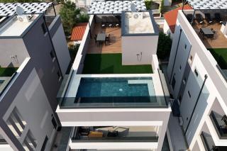 K3-Penthouse with sea view and heated pool - 1