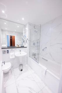 The Kenmare Bay Hotel & Luxury Lodges Resort - Kenmare - 9