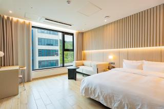 Hound Hotel Hyeoksindosi Branch - Daegu - 8
