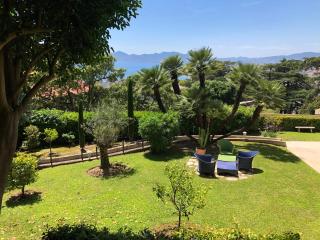 Appartement - villa Le Saint Georges avec superbe jardin et vue mer panoramique - Cannes - 4