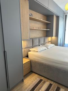Oniss Apartment - Golem - 4