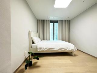 Seocho Luxury Apartment 4 Room Full Option - Seoul - 4