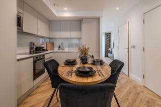 The Hidden Suite - 4BR Townhome Roof Top - 5