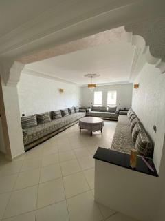 Spacious Apartment F5 Tangier - Gzennaïa - 0
