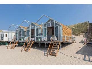 Unique beach house located on the beach of Dishoek 2 adults and 3 children - Paauwenburg - 7