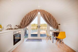 Stonelake Lodges - Birch Bank lakeside lodge with hot tub - - 5