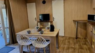 Kokua Vacances présente MOBIL HOME résidentiel toutes options camping 3 étoiles LESCAR - Lescar - 4