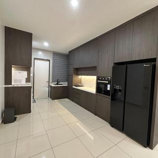 Kluang Family Homestay For 11pax,Taman Tasik Indah - Kluang - 5