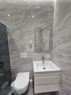 Geri's Beach Apartments - Golem - 1