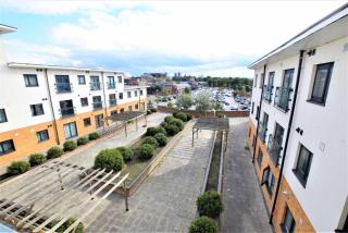 Pet Friendly - 4 Guests - Free Parking - Grays Thurrock - 4