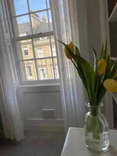 Stylish 2BR with WiFi - Bath - 2