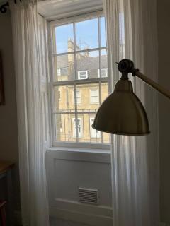 Stylish 2BR with WiFi - Bath - 3