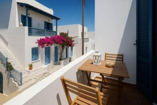 Charming White House Retreat with Balcony in Paros Lefkes - Lefkes - 9