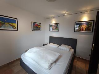 Appart 6 pers, 3 ch - Proche pistes - Animaux admis, Parking - FR-1-445-180 - 1