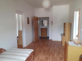 Top-floor 2-1 flat, in the very center - Karlovy Vary - 4
