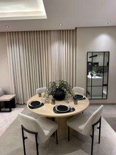 Luxurious apartment with modern furniture - 4