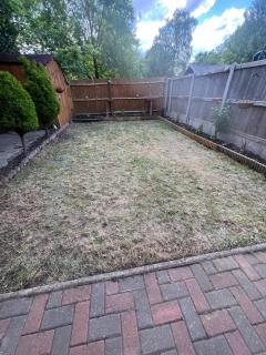 3-Bed Barnwell Retreat- Sleeps 6 Garden & Parking - Stevenage - 4