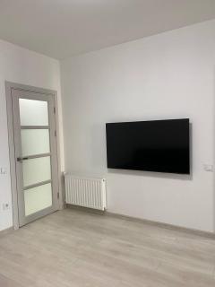 ATLANT luxury Big Family Five Apart - ТЦ ДЕПОТ - Chernivtsi - 4