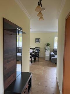 Comfy & Cozy Apartment - 5