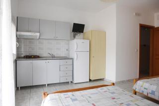 Flora Rooms - Olympiakí Aktí - 8