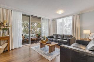 Beautiful 3 bedroom apartment in Bondi - Sydney - 3