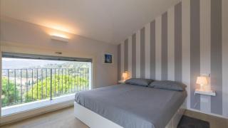 Luxury Apartments in Modern Villa - Imperia - 1