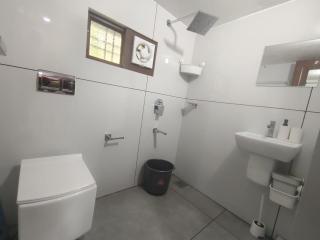 IRU Homes - Premium Pool Villa - Ambalavayal - 9