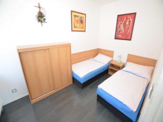 Attractive Apartment in Rokytnice nad Jizerou near Ski Area - Rokytnice nad Jizerou - 4