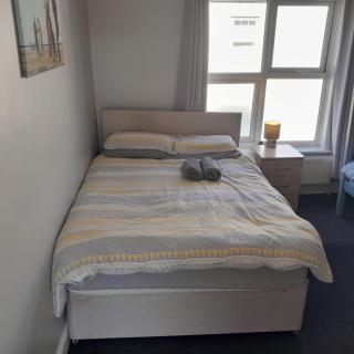 Springfield Gardens - Ilkeston - 4 Bedroom House, 8 Beds, Close to M1-A52 Long Eaton - Nottingham - Derbyshire - 400Mbs WiFi! - Ilkeston - 6