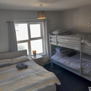 Springfield Gardens - Ilkeston - 4 Bedroom House, 8 Beds, Close to M1-A52 Long Eaton - Nottingham - Derbyshire - 400Mbs WiFi! - Ilkeston - 5