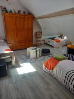 4 Chambres et dortoir 5x90 - 7