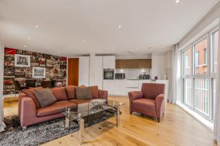 New! Amazing 2BR Flat Near Shoreditch, Zone 1 - London - 0
