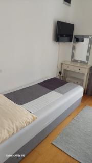 Malas Home - Rošini - 6