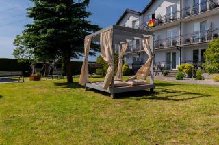 Willa Alexandria - Basen, Cisza, Komfort - Domki i Apartamenty Karwia - Karwia - 1