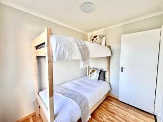 Fijnbosch Villa at Claptons - 3