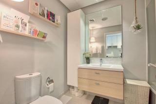 Super Chic Golf Apartment - 4