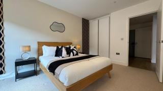 Luxury Apartment - Balcony - Fast WiFi - Netflix 403D - Birmingham - 0