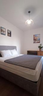 Soho 505A - 1 bedroom sea view apartment - Bar - 0