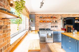 Swift Host - 3 Bed - Outskirts of Norwich - Parking - Garden - Costessey - 6