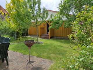 Bungalow mit Terrasse und Spielplatz in Ostseenähe - Wobbelkow - 9