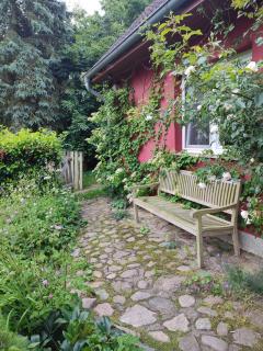 Kleiner Bauernhof in Ostseenähe - ganze Ferienwohnung mit 2 Zimmern - Testorf-Steinfort - 8