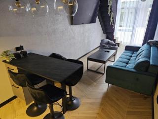 Black IN Palangos loftai Bright apartment - Palanga - 2