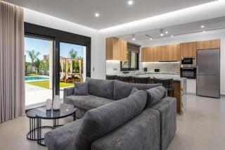 Villa Elesia - Kremasti - 4