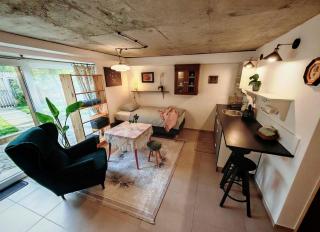 Magnolia Apartment with free parking - Vyšné Opátske - 2