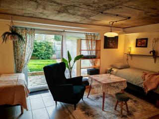 Magnolia Apartment with free parking - Vyšné Opátske - 0