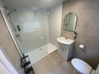 2 Bed Townhouse Eyre Square City Centre - Galway - 6