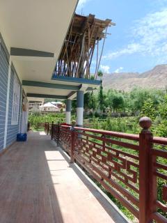 Norsam stargazing hotel and restaurant - Nako - 5