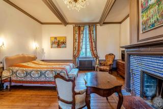 chateau isigny, le plus petit et le plus secret des châteaux de charme - Isigny-le-Buat - 7