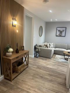 BOFA Snug Apartment - Bridge of Allan - 4